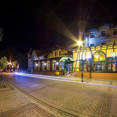Hotel Alga Ustka Buitenkant foto