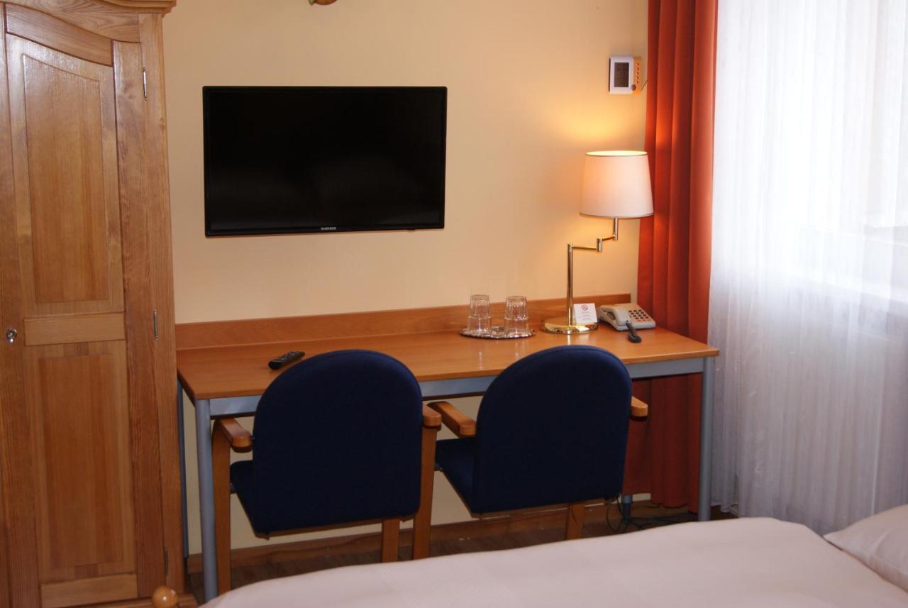 Hotel Alga Ustka Buitenkant foto