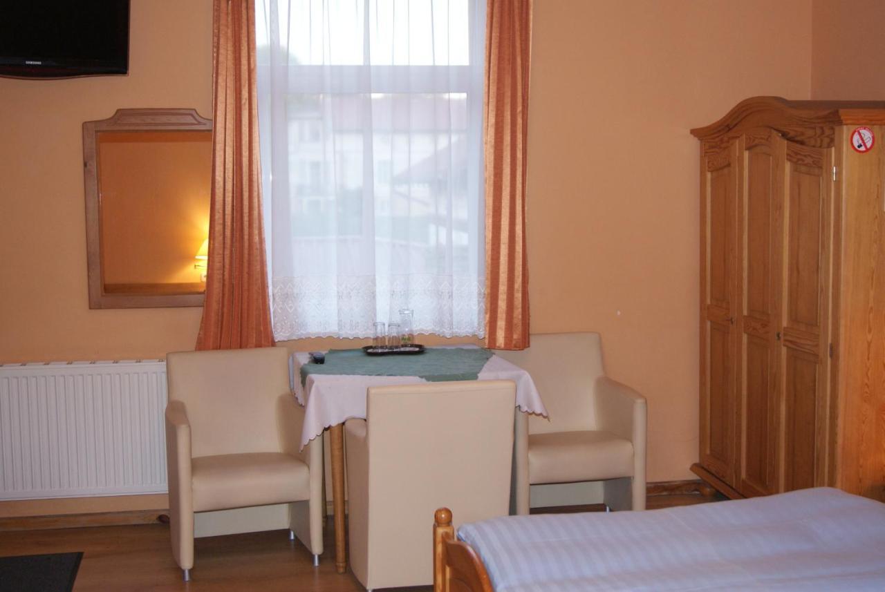 Hotel Alga Ustka Buitenkant foto