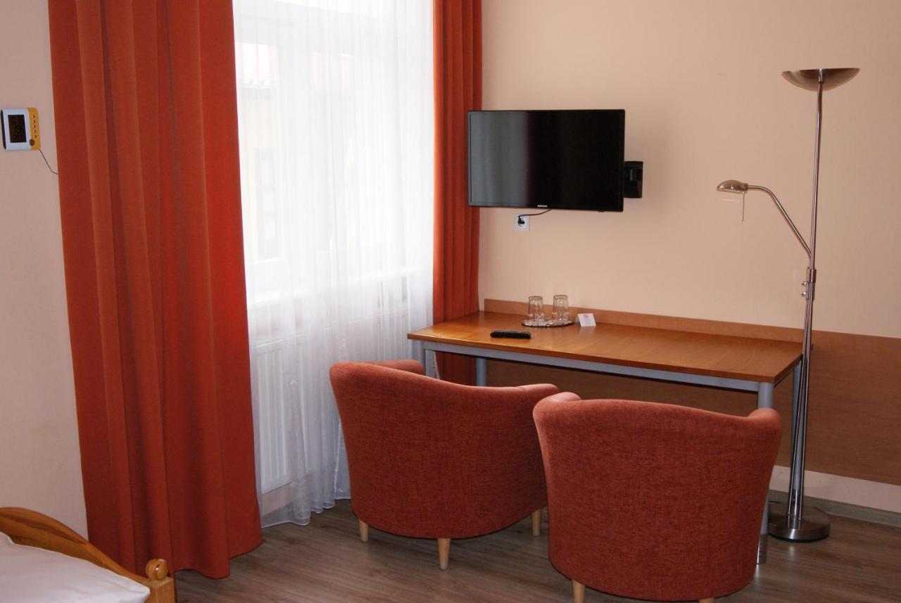 Hotel Alga Ustka Buitenkant foto