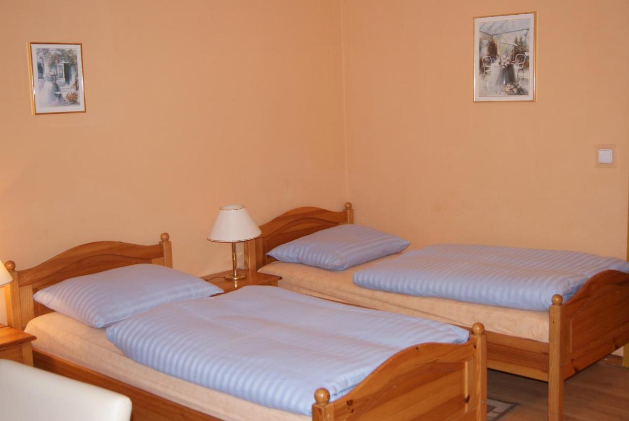 Hotel Alga Ustka Buitenkant foto
