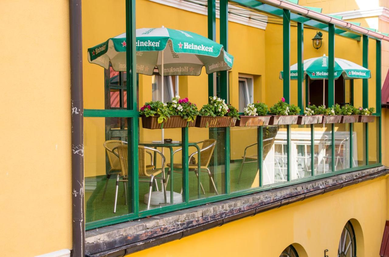 Hotel Alga Ustka Buitenkant foto