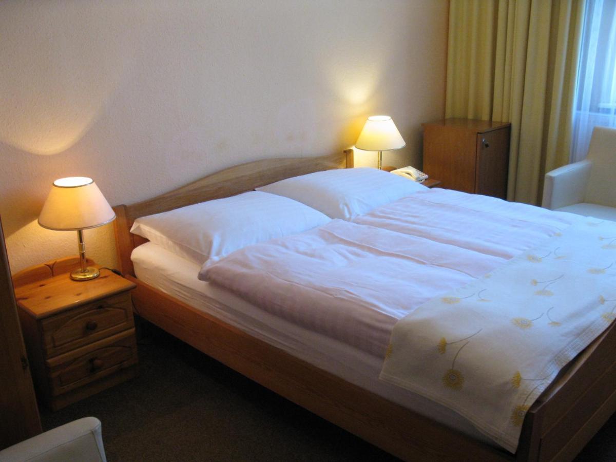 Hotel Alga Ustka Buitenkant foto