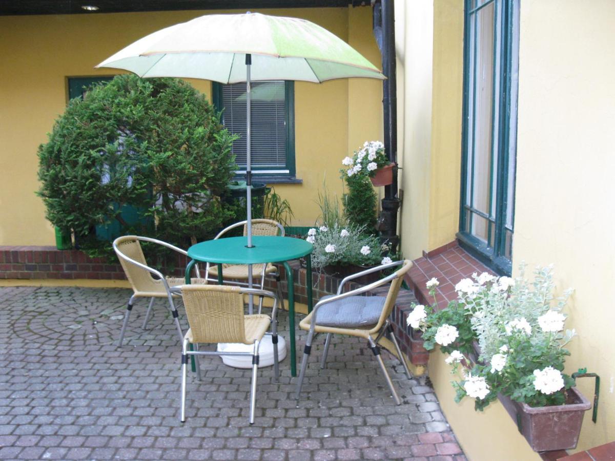Hotel Alga Ustka Buitenkant foto