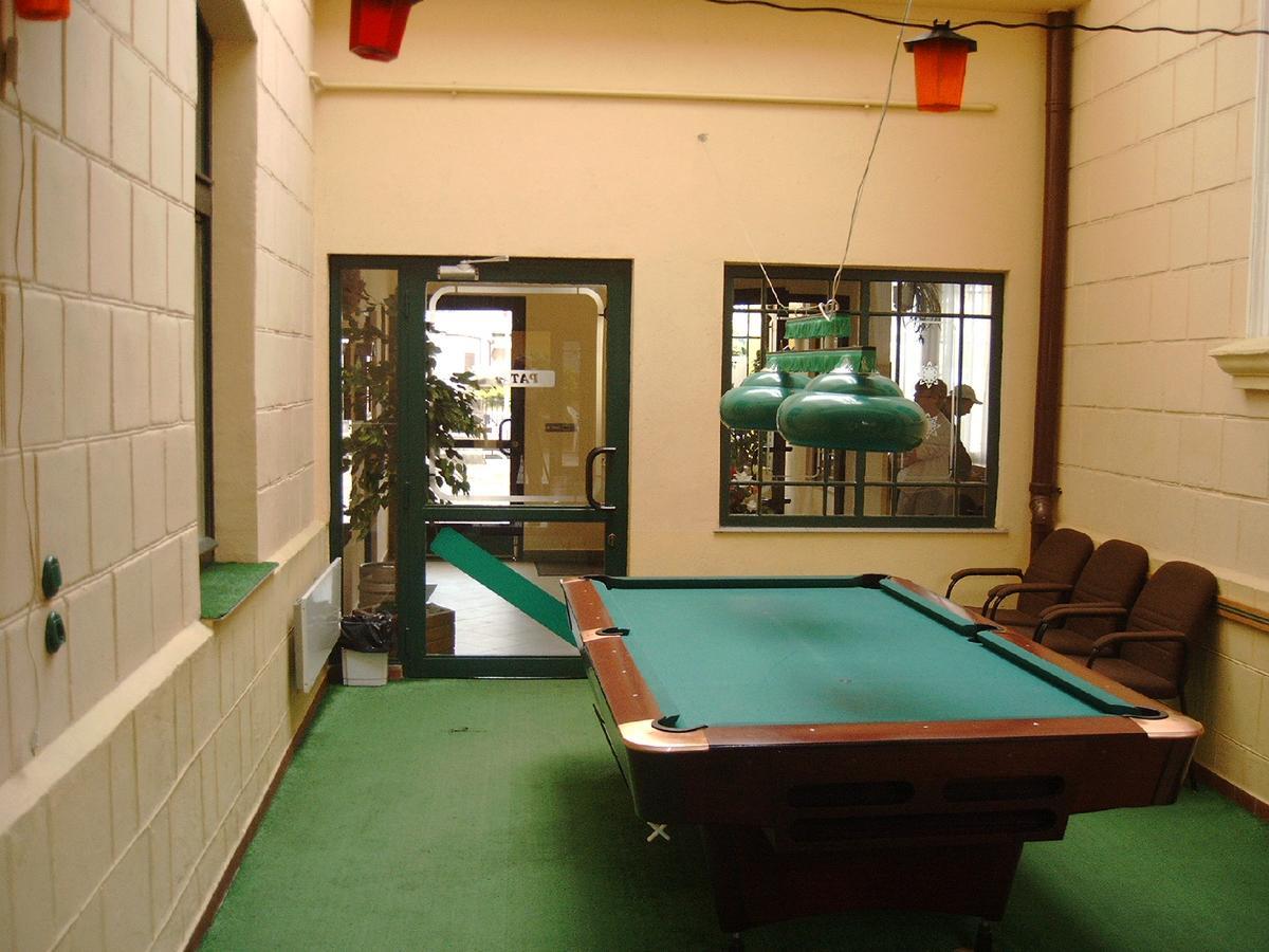 Hotel Alga Ustka Buitenkant foto