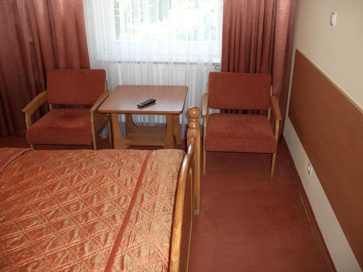 Hotel Alga Ustka Buitenkant foto